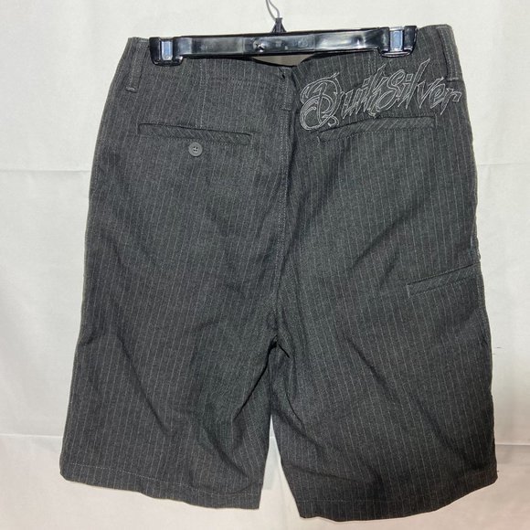 Quiksilver Flat Front Shorts Dark Grey Pinstripes Men's 31 Waist Great Condition - Picture 2 of 4